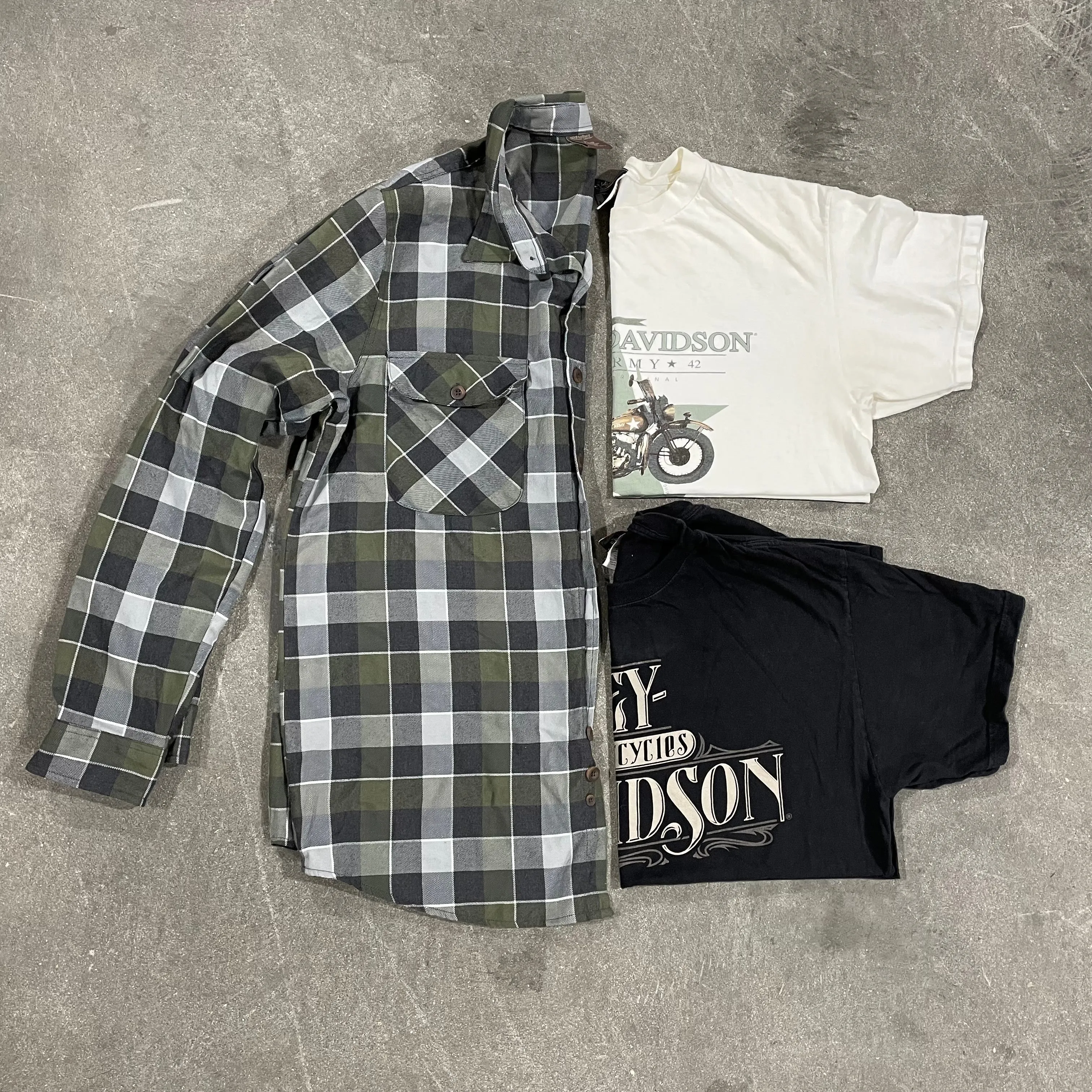 Flannel   2 Tees Combo