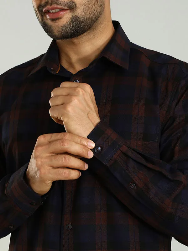 Men Checked Full Sleeve Cotton Shirt