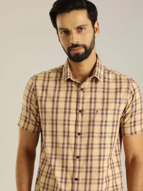 Men Checked Half Sleeve Cotton Shirt