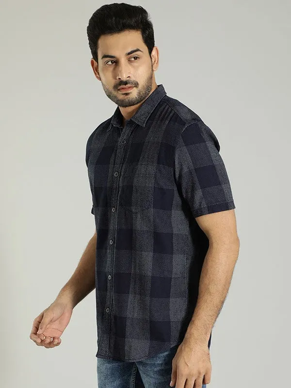 Men Checked Half Sleeve Cotton Shirt