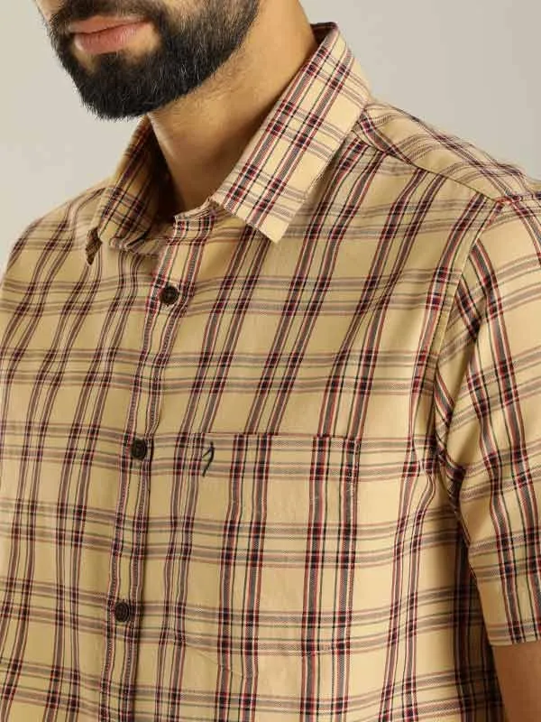 Men Checked Half Sleeve Cotton Shirt