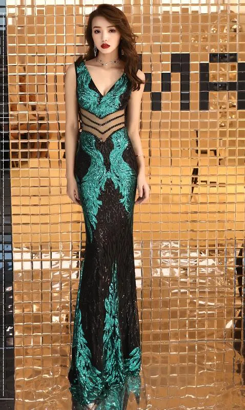 wei yin 2021 New Double-V Long Evening Dress Robe De Soiree Sexy Backless Luxury Green Black Sequin Formal Party Dress Pom Gowns